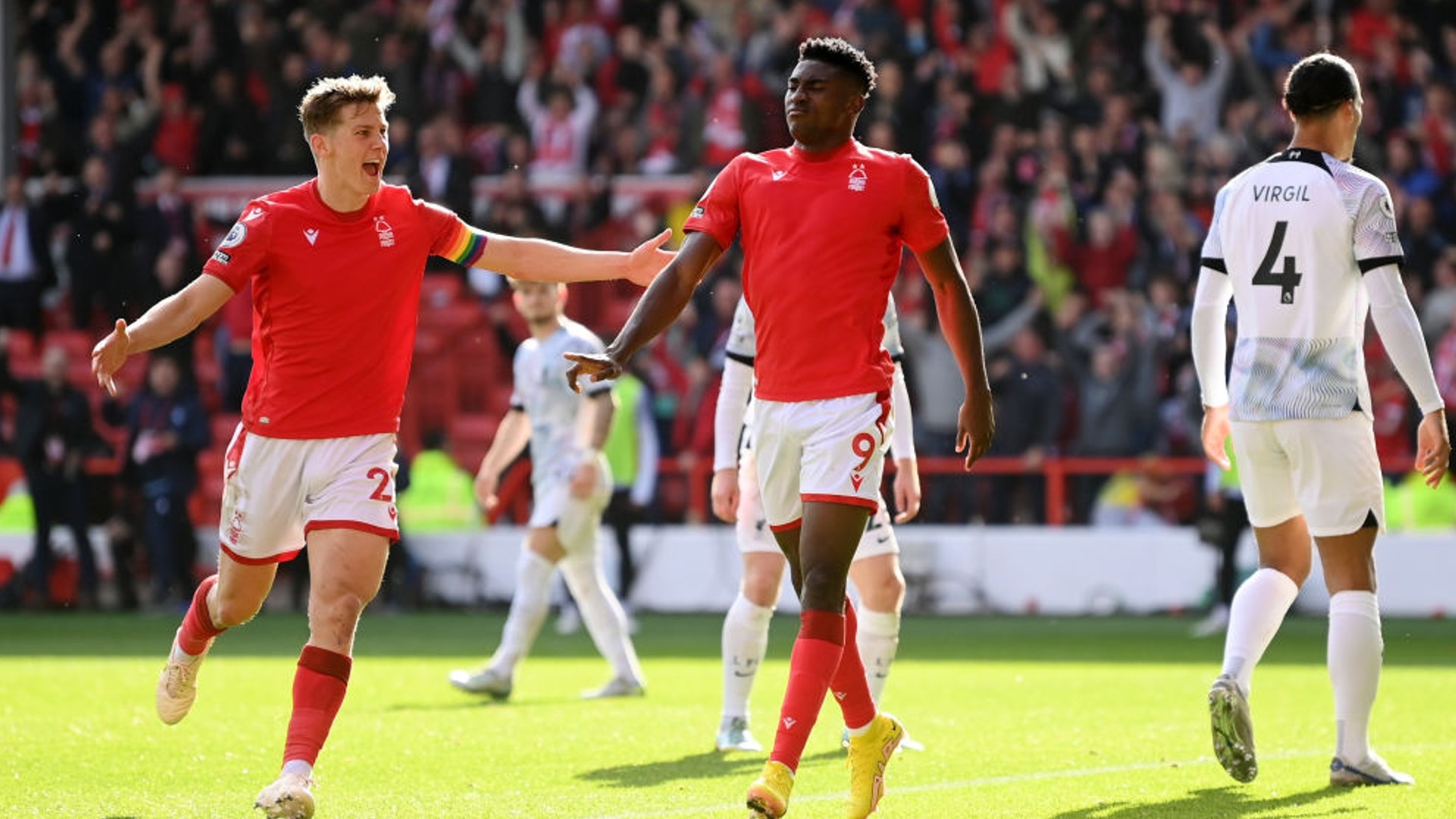 也让粉丝们 也让粉丝们